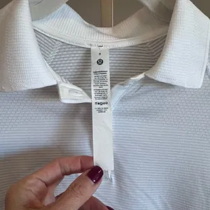 Lululemon Swiftly Tech Short Sleeve Polo Shirt White Size 8 thumbnail 3