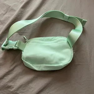 Lululemon mint green Everywhere belt bag 1L thumbnail 5