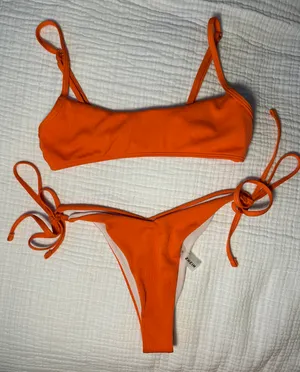 SheIn Orange Bikini Set thumbnail 1