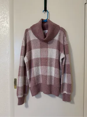 Olive & Oak Pink and Cream Checkered Turtleneck Cowl Neck Sweater NWT Size M thumbnail 2