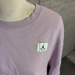 Jordan Flight Essentials Oversized Sweatshirt Lavender Purple XL Women‎ thumbnail 2