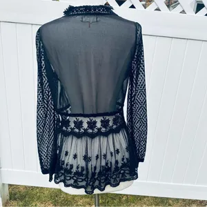 A’reve black lace sheer top Size M thumbnail 6