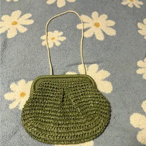 Green Woven Clutch thumbnail 4