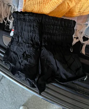 Shorts thumbnail 1