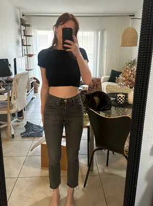 Levi’s 501 s washed black cropped high rise jeans thumbnail 2
