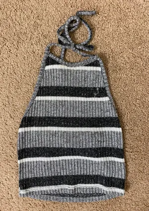 Halter Top thumbnail 1