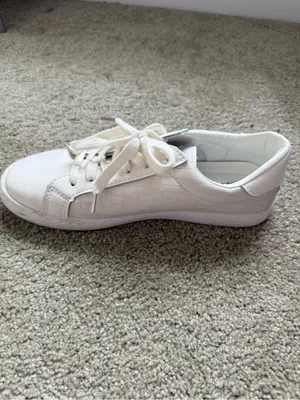 Vintage Havana White Sneakers with Gold Star thumbnail 3