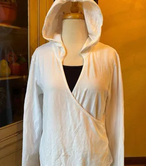 Prospirit Classic White Hooded Top thumbnail 1