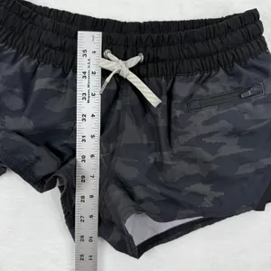 Vuori Clementine 2.0 running Black Camo Performance Athletic Shorts Size XS READ thumbnail 3