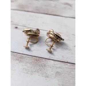 Vintage Screw On Earrings - Dainty Just Over 5/8" Gold Tone thumbnail 3