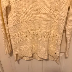 American Eagle Sweater thumbnail 3