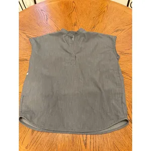 FIGS Rafaela Scrub Top Womens XXS Graphite Grey Mandarin Collar WXXSW1003 thumbnail 2