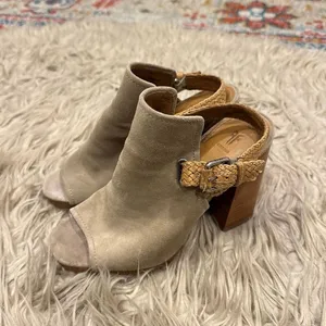 Frye leather slingback block heels size 7.5 thumbnail 9