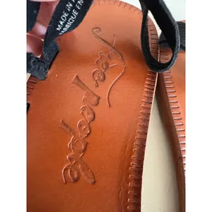 Free People Isle of Capri velvet sandals size 38 (7.5) thumbnail 6