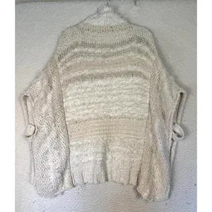 Anthropologie Fringed Boho‎ Poncho M/L Marilyn Cream Coverup Boho Side Buttons thumbnail 2