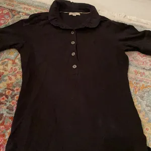 COPY - Burberry black polo with great details thumbnail 5