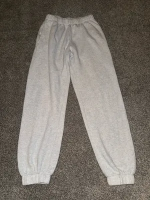 Brandy Melville John Galt California Light Grey Heather Rosa Sweatpants thumbnail 1
