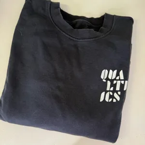 Lululemon x Qualtrics Black Crewneck Sweatshirt Women’s Medium thumbnail 3