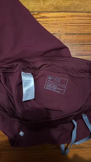 FIGS Zamora Scrub Joggers thumbnail 2