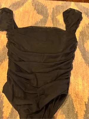Black Ruched Off-Shoulder Bodysuit Princess Polly NWOT size 2 thumbnail 4