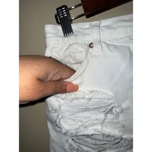 Free People We The Free Makai White Distressed Cut Off Denim‎ Shorts Size 27 thumbnail 2