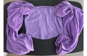 Urban Outfitters Purple Puff/Balloon Sleeve with Structured Bodice Lightweight Crop Top Size M - Concert Festival Boho Fairy Croquette Y2K Resort Going-out Party Rave Statementpiece thumbnail 1