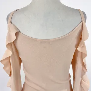 Club Monaco Ruffle Trim Cold Shoulder Long Sleeve Sweater Blush Pink Size XS thumbnail 10