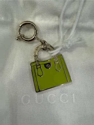 Gucci Diana Enamel Bag Charm thumbnail 3
