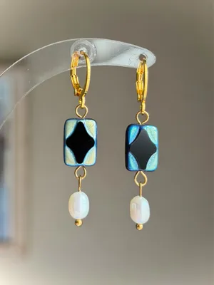 Handmade boho unique whimsy quality Czech glass beads & pearl dangle earrings🖤 thumbnail 2