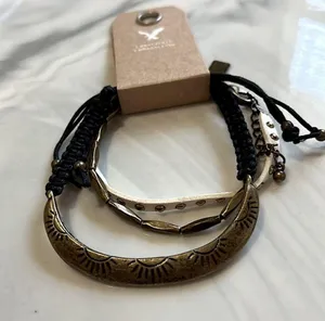 American Eagle NWT Trio Bracelet Stack 🌞💫 thumbnail 2