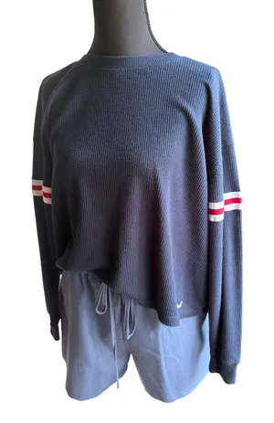 Hollister Navy Waffle Knit Long Sleeve Tee Red White Stripe Sleeves Boyfriend thumbnail 1