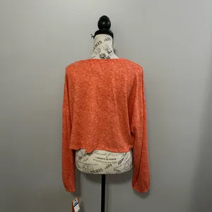 REFINERY 29 Coral V-Neck Long Sleeve Crop Top Size XL thumbnail 6