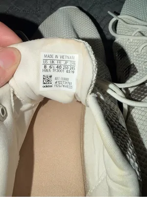 adidas Women’s Cream Knit Sneakers with metallic Stripes thumbnail 4
