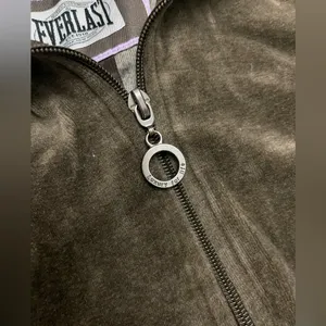 Everlast ing Women’s Velvet Jacket thumbnail 3