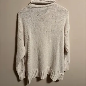 Aerie Chenille Oversized Turtleneck Sweater Ivory Cream- Size Medium thumbnail 6
