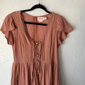 Showpo Dress Festival Small Pink Mauve Boho Flutter Sleeve Lace Up Mini‎ Casual thumbnail 2
