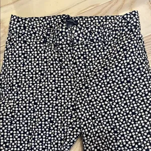 Navy blue and White floral Patterned Pants gap size 4 thumbnail 2