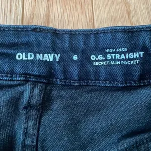 Old Navy Jeans Womens 6 Black High Rise OG Straight Distressed Casual Minimalist thumbnail 8