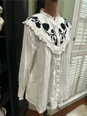 Free People Rose Vines Embroidered Blouse – Ivory Combo – Size Large thumbnail 4