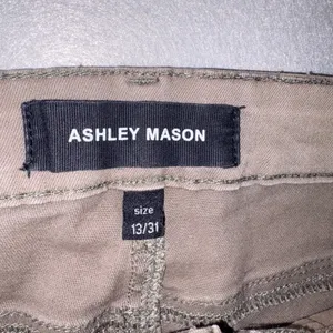 Ashley Mason Womens Tan Khaki Cargo Utility Pants size 13/31 thumbnail 4