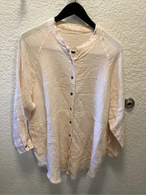 Cream color Crinkle Button-Front Women's Top xl/1x thumbnail 1