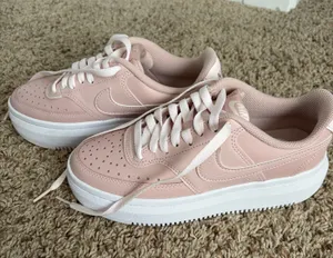 Women’s Nike Court Vision Alta Sneakers thumbnail 1