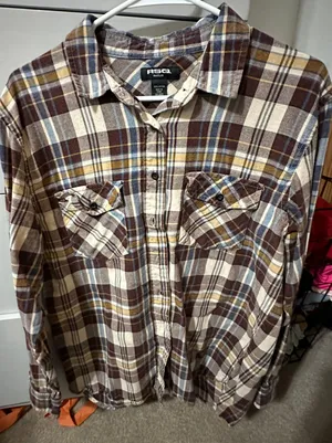 Flannel Size M thumbnail 1