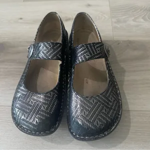 ALEGRIA BY‎ PG LITE BLACK & SILVER METALLIC MARY JANES Sz 38 EU PAL-532 8/8.5 US thumbnail 8