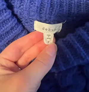 Debut sweater thumbnail 5