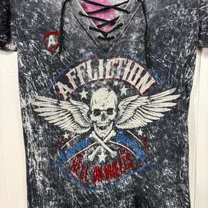 Y2K Affliction Women's Acid Wash Velvet Print Lace Up Skull Grunge Tee Small S thumbnail 3