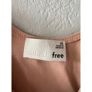 Aritzia Wilfred Free Leila Bodysuit Peach Sleeveless Scoop Neck Thong thumbnail 3