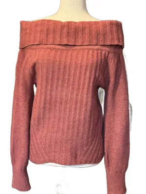 Altar'd State Women's Medium Rose Off-Shoulder Ribbed Knit M thumbnail 1