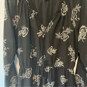 Maurices Black V-Neck Floral Long Sleeve Dress Size Medium Moody Whimsigoth thumbnail 11