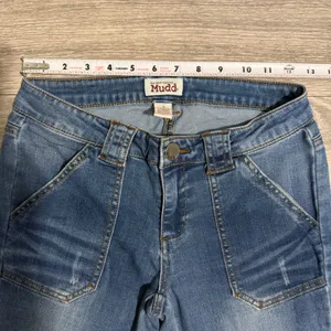 Mudd‎ Juniors Jeans Size 3 Medium Wash Flare Leg Denim Front Patch Pockets thumbnail 4